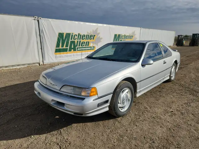 1992 Ford Thunderbird