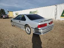 1992 Ford Thunderbird - Photo 3
