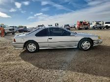 1992 Ford Thunderbird - Photo 7