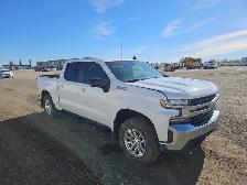 2020 Chevrolet Silverado 1500 - Photo 2