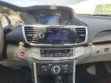 2015 Honda Accord - Photo 23