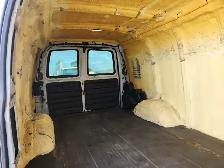 2011 GMC Savana - Photo 15