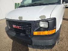 2011 GMC Savana - Photo 31
