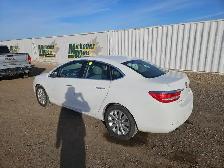 2013 Buick Verano - Photo 2