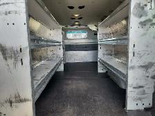 2003 Ford E-350 SD - Photo 15