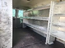 2003 Ford E-350 SD - Photo 17