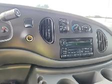 2003 Ford E-350 SD - Photo 21