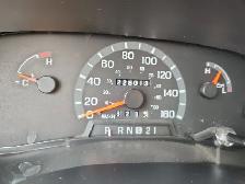 2003 Ford E-350 SD - Photo 25