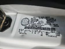 2003 Ford E-350 SD - Photo 32