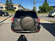 2009 Toyota RAV4 Limited - Photo 5
