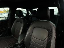 2024 Volkswagen Jetta GLI SUNROOF, NAVIGATION SYSTEM, ALLOY WHEE - Photo 17