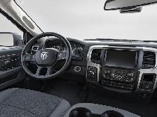 2015 Ram 1500 OUTDOORSMAN RUNNING BOARDS/ CREW CAB 4X4 - Photo 18