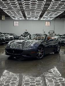 FERRARI CALIFORNIA 2010 — V8 DÉCAPOTABLE — 64,650 KM