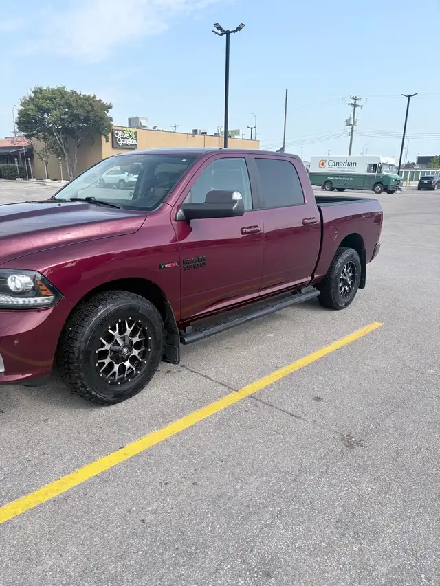 2018 ram eco diesel  sport