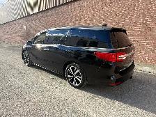 2020 Honda Odyssey Touring - Photo 3