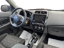 2025 Mitsubishi RVR ES - Photo 15