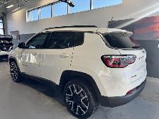 2020 JEEP Compass Limited - Photo 6