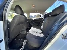 2014 Volkswagen Jetta 5-Speed Manual A/C ! - Photo 10
