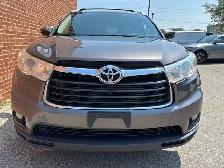 2015 Toyota Highlander XLE AWD 4dr - Photo 2