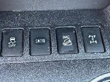 2015 Toyota Highlander XLE AWD 4dr - Photo 18