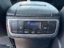 2015 Toyota Highlander XLE AWD 4dr - Photo 32