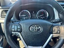 2015 Toyota Highlander Limited AWD 4dr - Photo 13