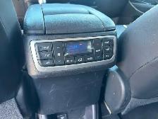 2015 Toyota Highlander Limited AWD 4dr - Photo 17