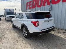 2021 Ford Explorer Limited AWD - Photo 2