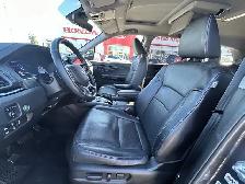 2022 Honda Pilot Touring 8-Passenger | 1 Owner | No Accidents - Photo 9