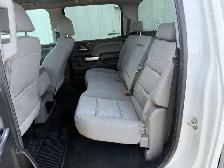 2018 Chevrolet Silverado 1500 LT Crew Cab 4WD - Photo 9