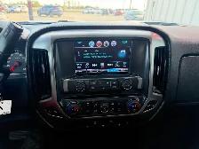 2018 Chevrolet Silverado 1500 LT Crew Cab 4WD - Photo 13