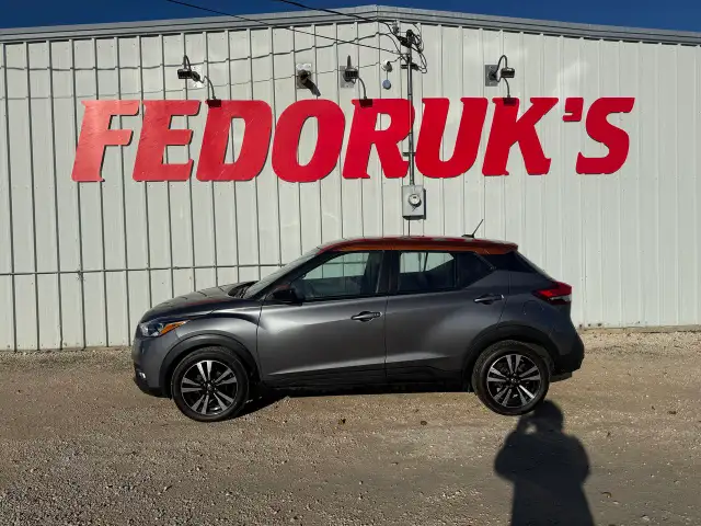 2019 Nissan Kicks SV