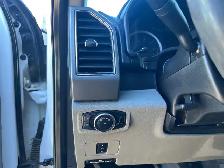 2019 Ford Super Duty F-350 SRW XLT Crew Cab 6.2L V8 | No Acciden - Photo 20
