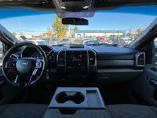 2019 Ford Super Duty F-350 SRW XLT Crew Cab 6.2L V8 | No Acciden - Photo 21