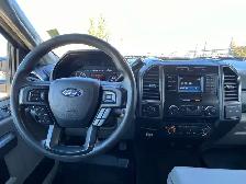2019 Ford Super Duty F-350 SRW XLT Crew Cab 6.2L V8 | No Acciden - Photo 22