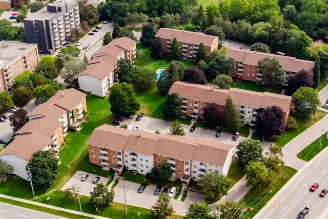 Berkshire Wonderland Apartments - 1 Bedroom - 170-186 Berkshire