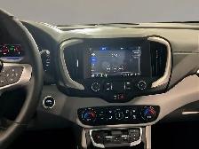 2024 GMC Terrain SLT - Photo 11