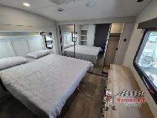 2026 Coachmen RV Chaparral 360IBL - Photo 19
