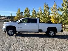 2022 Chevrolet Silverado 3500HD LT - Photo 4