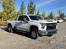 2022 Chevrolet Silverado 3500HD LT - Photo 9
