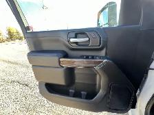 2022 Chevrolet Silverado 3500HD LT - Photo 17