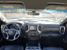 2022 Chevrolet Silverado 3500HD LT - Photo 24