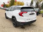 2024 GMC Terrain - Photo 3