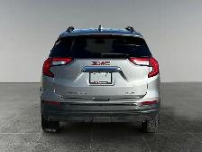2024 GMC Terrain SLE - Photo 5
