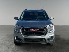 2024 GMC Terrain SLE - Photo 10