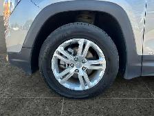 2024 GMC Terrain SLE - Photo 11