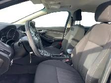 2016 Ford Focus SE - Photo 12