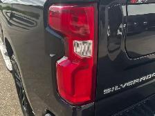 2024 Chevrolet Silverado 1500 RST | 4X4 | Leather | R. Start - Photo 13