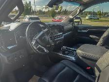 2024 Chevrolet Silverado 1500 RST | 4X4 | Leather | R. Start - Photo 15