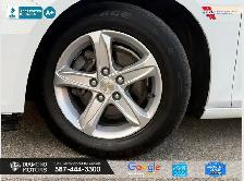 2022 Chevrolet Malibu LS - Brand New Brakes And Tires All Around - Photo 27